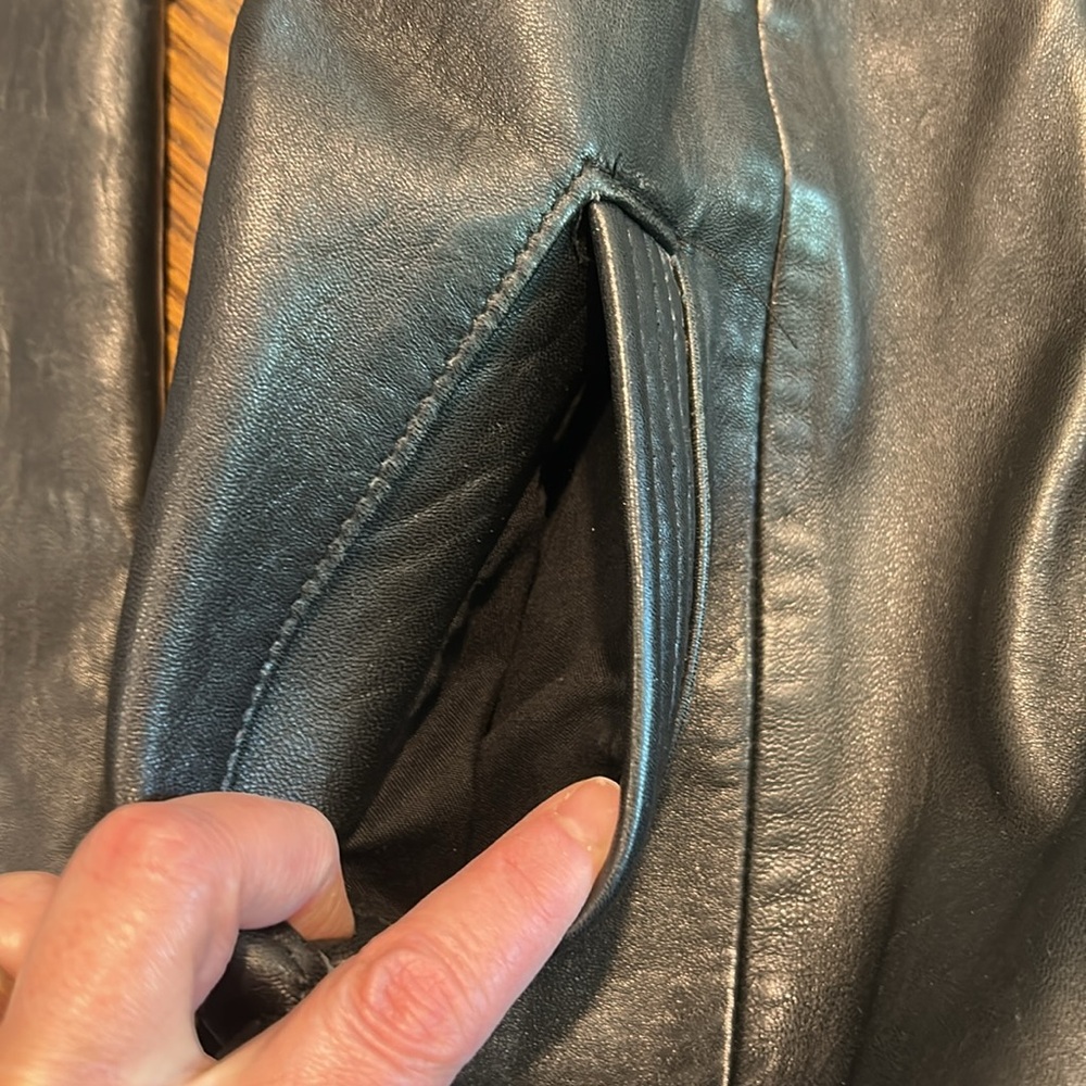 Women's Black Leather Jacket - Picture 10 of 14